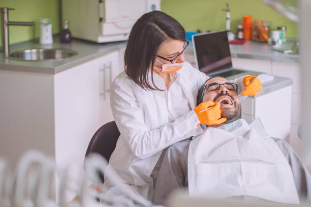 Best Emergency Tooth Extraction  in Fletcher, OK